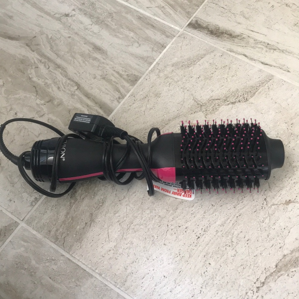 Revlon styling brush dryer